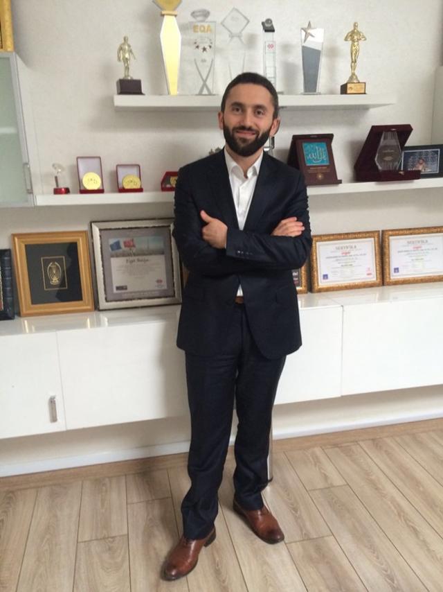 evgormobilya_yoiciortagi_genelmuduru_ahmetekmen_37f43af2bf74e772f13c.jpg