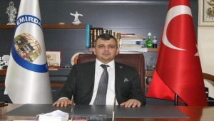 Serkan Koyuncu kampanyaya destek veren Türkiye’de ilk belediye başkanı oldu