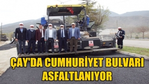 Çay'da Cumhuriyet Bulvarı Asfaltlanıyor!