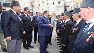 Veysel Eroğlu gaziler gününü tebrik etti 