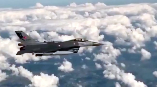 Türk F-16'lar Baltık Denizi bölgesinde