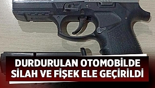 Afyon'da durdurulan otomobilde ruhsatsız silah ve fişek ele geçirildi