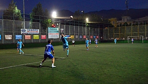 Gülbek Erkılıç Futbol Turnuvası’nda dostluk kazandı