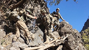 Kahraman komandolar 5 teröristi etkisiz hale getirildi