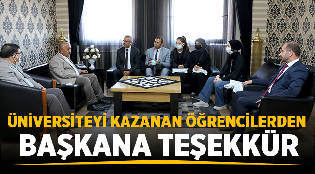 Üniversiteyi kazanan gençlerden Zeybek'e teşekkür! 