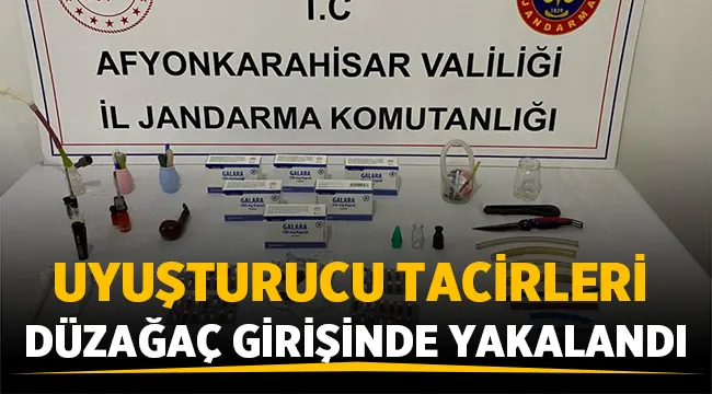 Uyuşturucu tacirleri Düzağaç girişinde yakalandı!