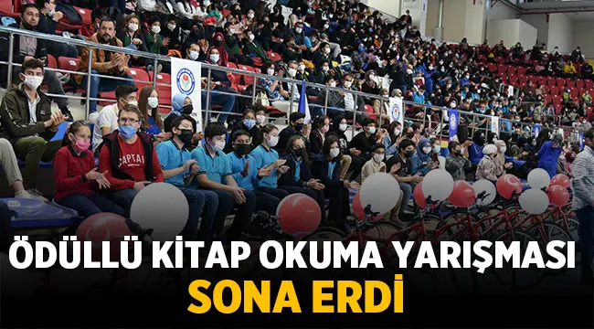 Afyon'da ödüllü kitap okuma yarışması sona erdi