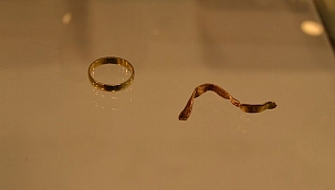 Didim'de sahte altın bozdurdular