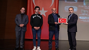 Şenay Aybüke Yalçın ve Necmettin Yılmaz rahmetle anıldı