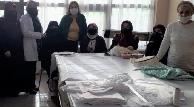 Bursa'da veliler bilgi ve beceriler kazanıyor