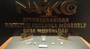 Afyonkarahisar'da uyuşturucudan 2 şüpheli yakalandı!
