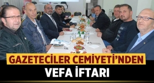 Afyon Gazeteciler Cemiyeti iftar programı düzenledi