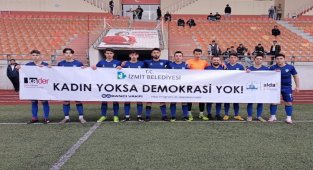 Futbol takımlarından ortak mesaj "Kadın Yoksa Demokrasi Yok"