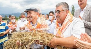 İzmir Büyükşehir Belediyesi'nden 3 yılda 12 milyar lirayı aşan yatırım