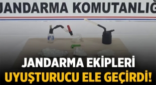 Jandarma ekipleri uyuşturucu madde ve aparatlarını ele geçirdi