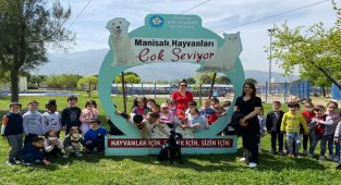 Minik Öğrenciler'den minik dostlara ziyaret 