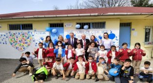 Otizm'e dikkat çektiler!