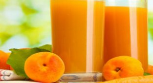 Ramazan'da sıvı kaybını önlemek için meyve suyu tüketin