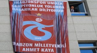 Trabzonspor bayrağı Meclis'te!