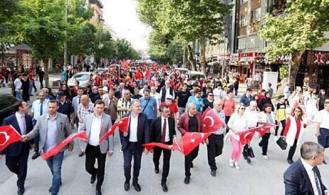 19 Mayıs Coşkusu Gençlik Yürüyüşü İle Başladı