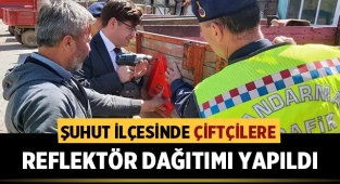 Şuhut'ta Çiftçilere Reflektör Dağıtımı Yapıldı