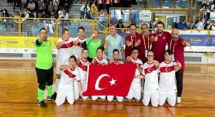 Türk Telekom özel sporcuların yanında