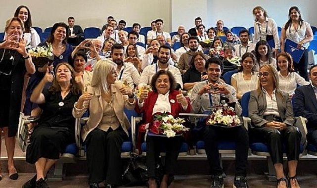 65 yaş üzerine yönelik Dijital Adaptasyon Projesi ikinci mezunlarını verdi