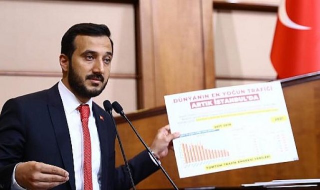 Abdullah Özdemir: İBB, metrobüsler gibi kaptansız yönetiliyor