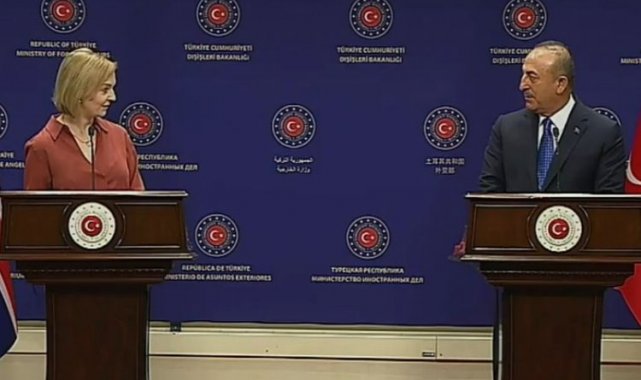 Bakan Çavuşoğlu: Türkiye olarak yapıcı rol oynuyoruz
