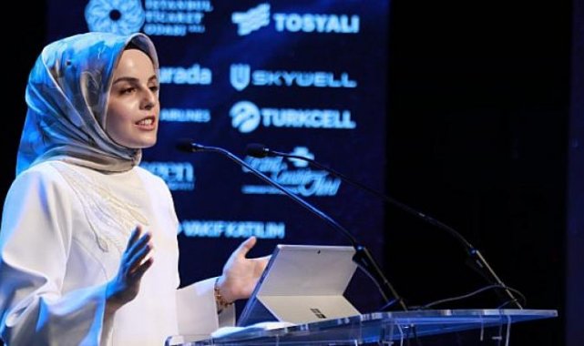 Çevre ve Sağlık, Göç, Girişimcilik ve Dijital Kadın Gözüyle IAS'22'de Ele Alındı