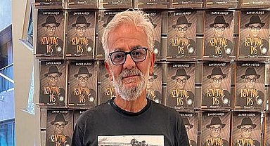 Zafer Algöz, Anılarını Anlattığı Kem Taç Dis'in İlk İmza Gününü Gerçekleştirdi