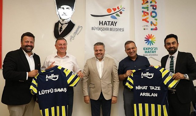 Fenerbahçeli eski futbolculardan Hatay'a ziyaret