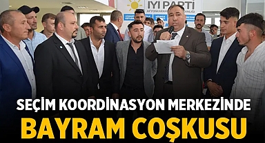 İYİ Parti Afyonkarahisar İl Başkanlığında Bayram Coşkusu