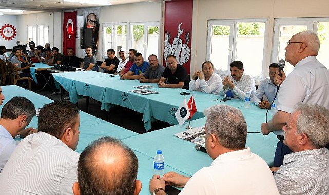 İzmir Karabağlar'da erken bayramlaşma