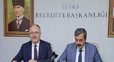 Tercihi ‘SBTÜ’ Olan Başarılı Öğrencilere Belediye’den Burs Desteği