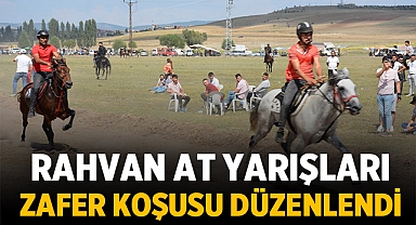 Afyonkarahisar'da Rahvan At Yarışları Zafer Koşusu düzenlendi