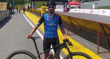 Dostum Bisiklet Sporcusu Dünya 10'uncusu
