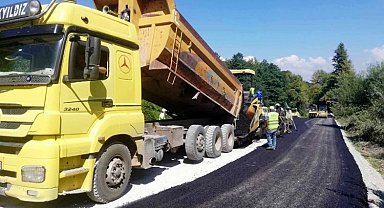 Gölcük köy yollarında konforlu ulaşım