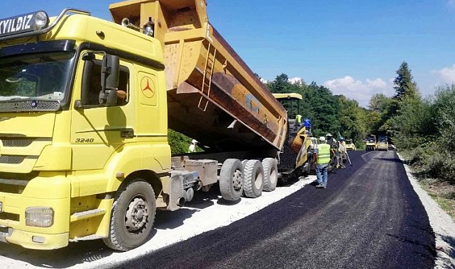 Gölcük köy yollarında konforlu ulaşım