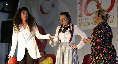 Kütahya'da 'Dikkat Aile Var" sahnelendi