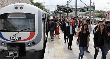 3 büyükşehirde raylı sistemden milyar yolcu yararlandı