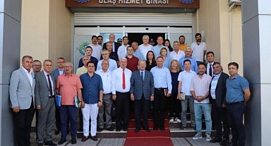 Albayrak mahalle mahalle dert dinliyor