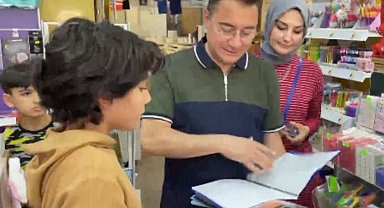 Babacan çiftinden kırtasiye alışverişi