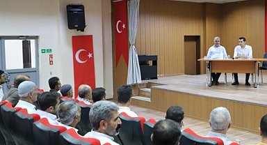 Diyarbakır Kulp'ta DİSKİ muhtarları dinledi