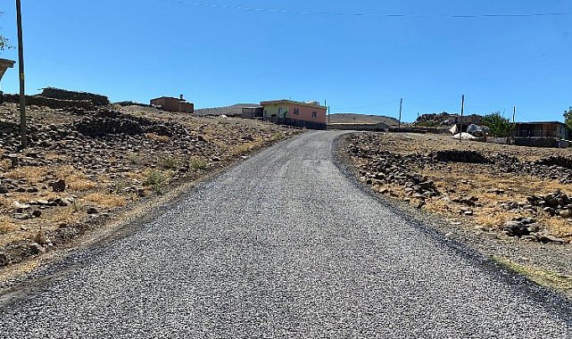 Diyarbakır'da 428 kilometre yola asfalt