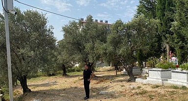 Hatay'da şehit mezarına kamera