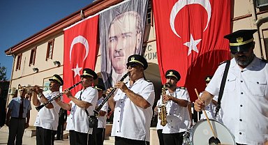 İzmir Bergama'da kurtuluş coşkusu