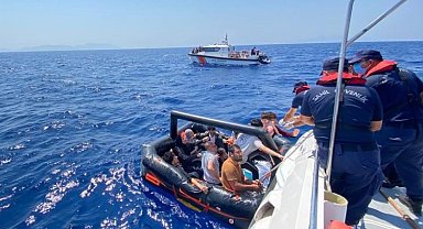 İzmir Çeşme'de tekne battı: 5 ölü!