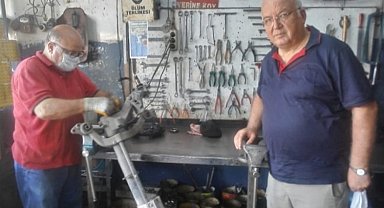 İzmir Oto Tamirciler Odası meslek sahibi yapıyor