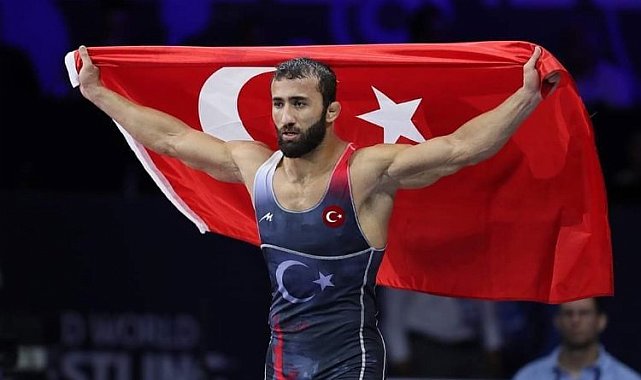 Kahramanmaraşlı milli güreşçi dünya şampiyonu oldu